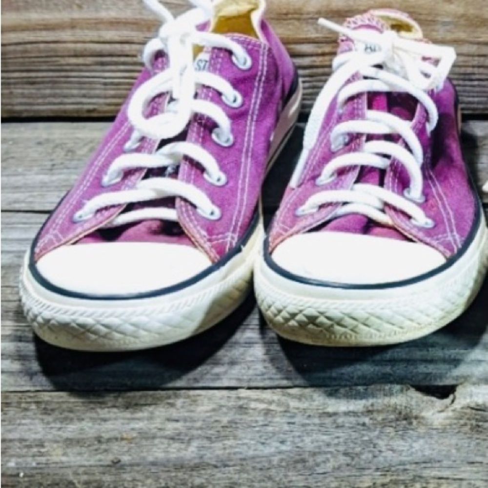 Vintage Converse All Star Chuck Taylor Purple Sneakers / Shoes Size 3 - Picture 4 of 5